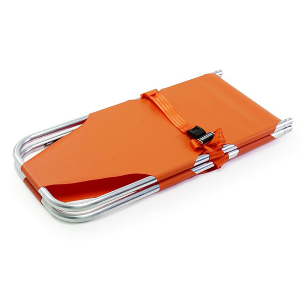 Folding a rescue stretcher model 12 Emergency Stretcher