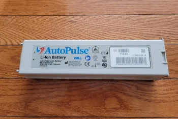 Pin cho máy ép tim tự động Autopulse